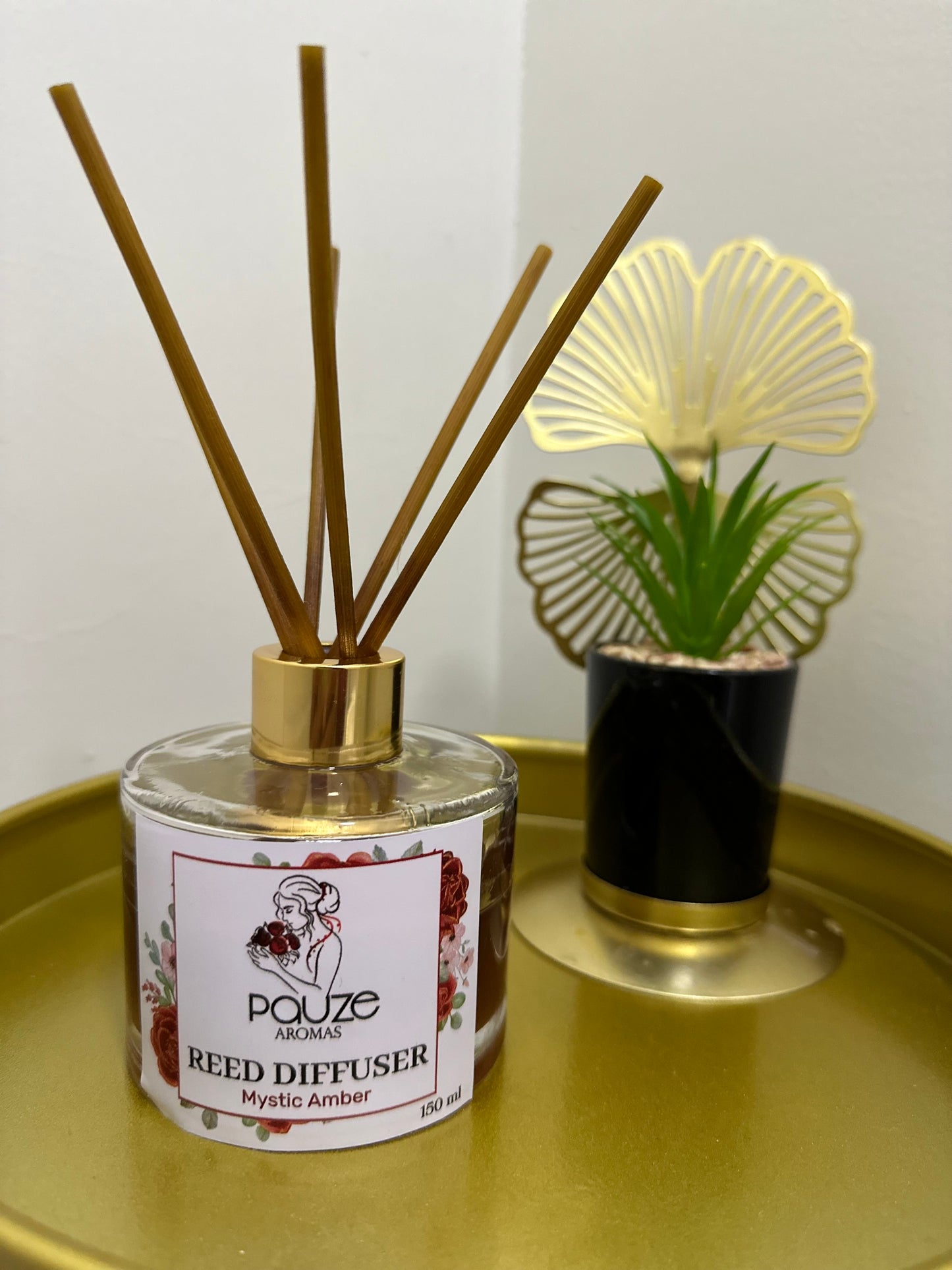 Mystic Amber Reed Diffuser by Pauze Aromas & Scents